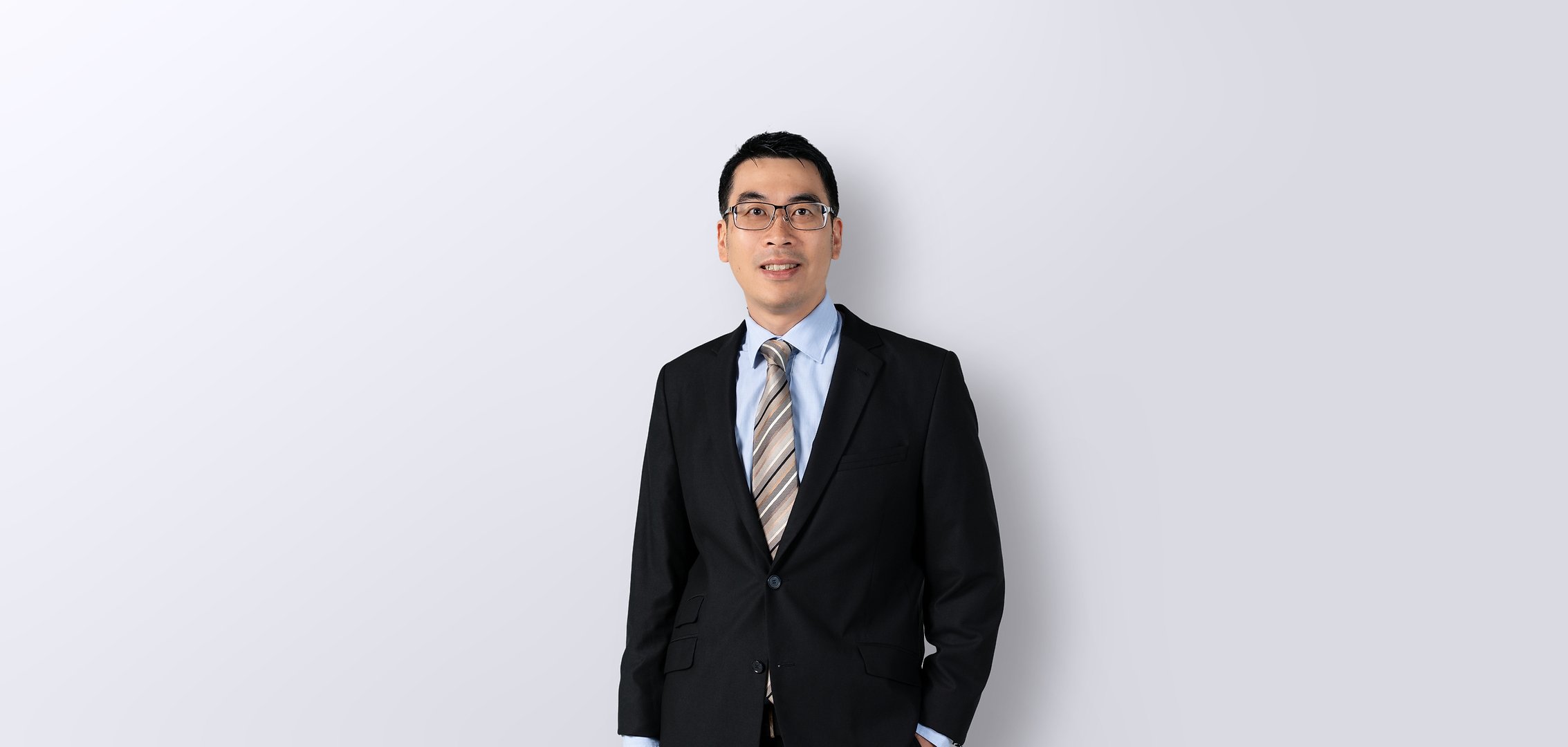 Kevin Sum, Chinese Buying Assistant at 